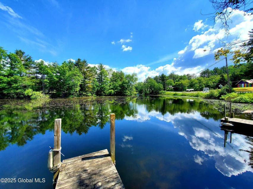 14 Brant Lake Creek Road, photo 1