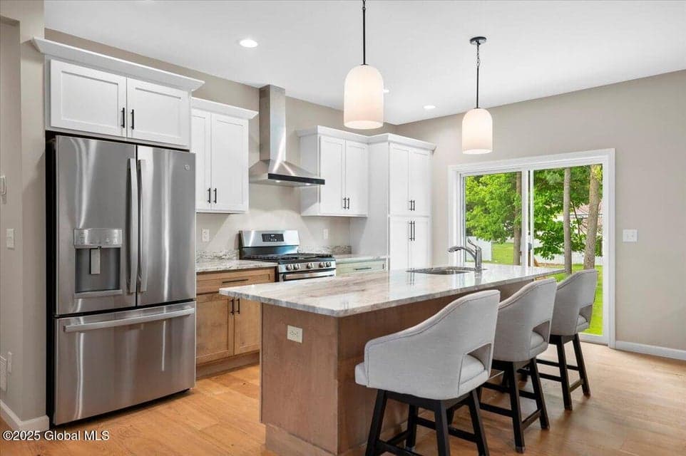4 Berry Drive, Queensbury, NY, photo 3
