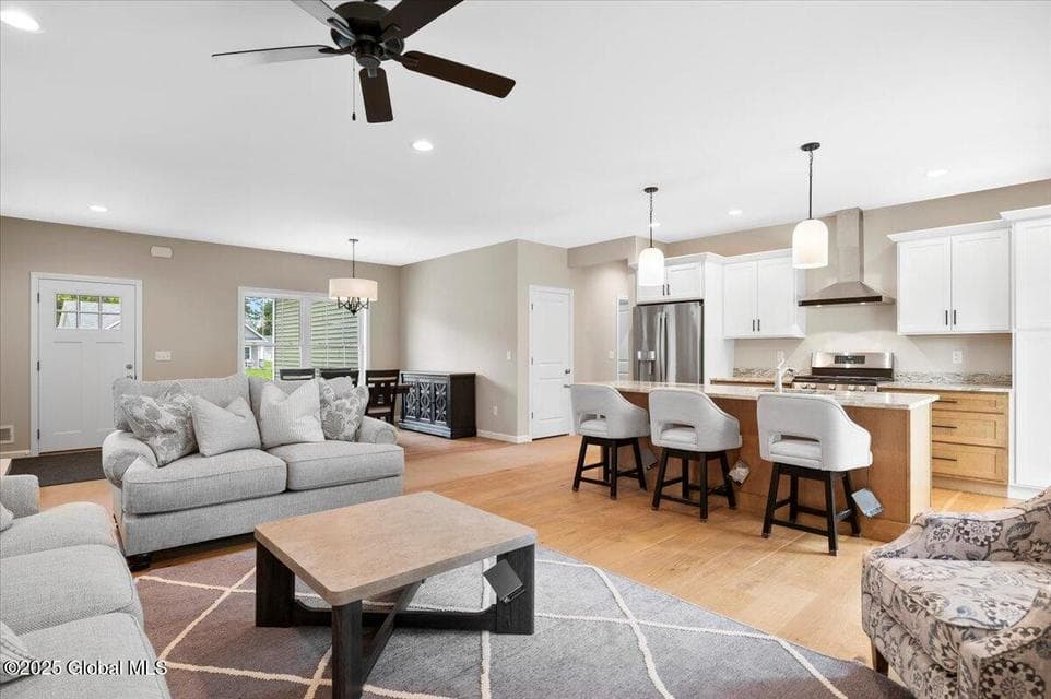 4 Berry Drive, Queensbury, NY, photo 5