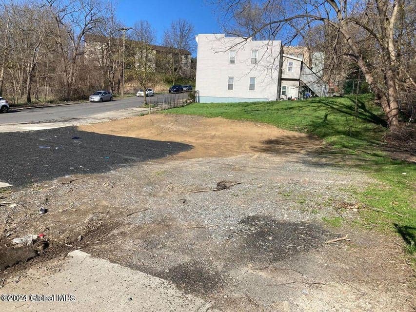 563 S Pearl Street, Albany, NY, photo 1