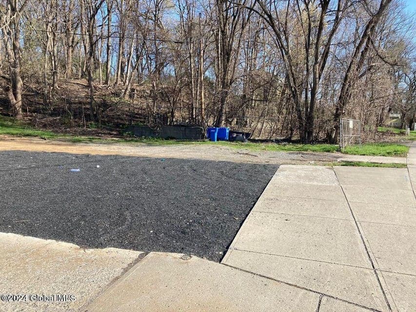 563 S Pearl Street, Albany, NY, photo 2
