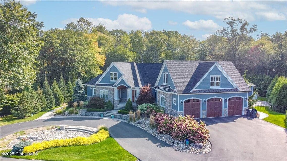 18 Rose Terrace, Wilton, NY, photo 1