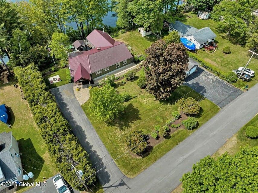 145 Woodland Avenue, Mayfield, NY, photo 4