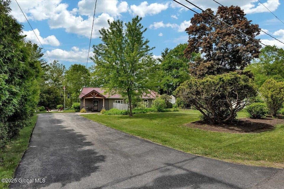 145 Woodland Avenue, Mayfield, NY, photo 3