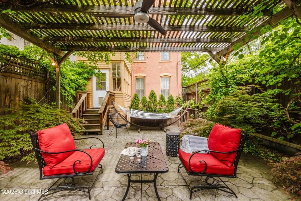 1 E Court Street, Hudson, NY, photo 5