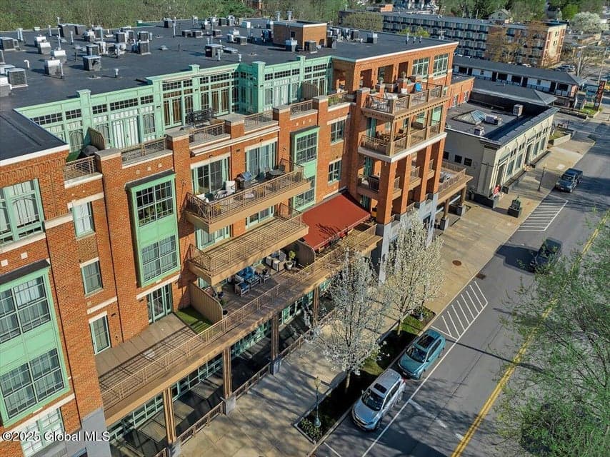 268 Broadway, Saratoga Springs, NY, photo 2