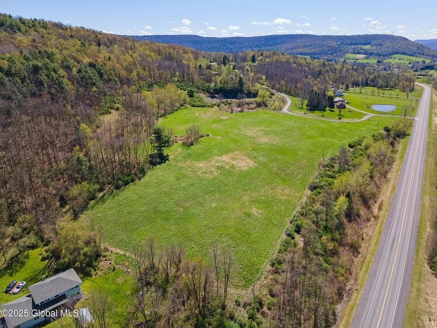 L9 Ski Tow Road, photo 1