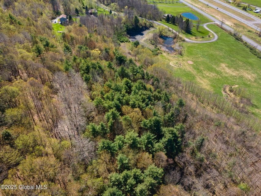 L9 Ski Tow Road, photo 5