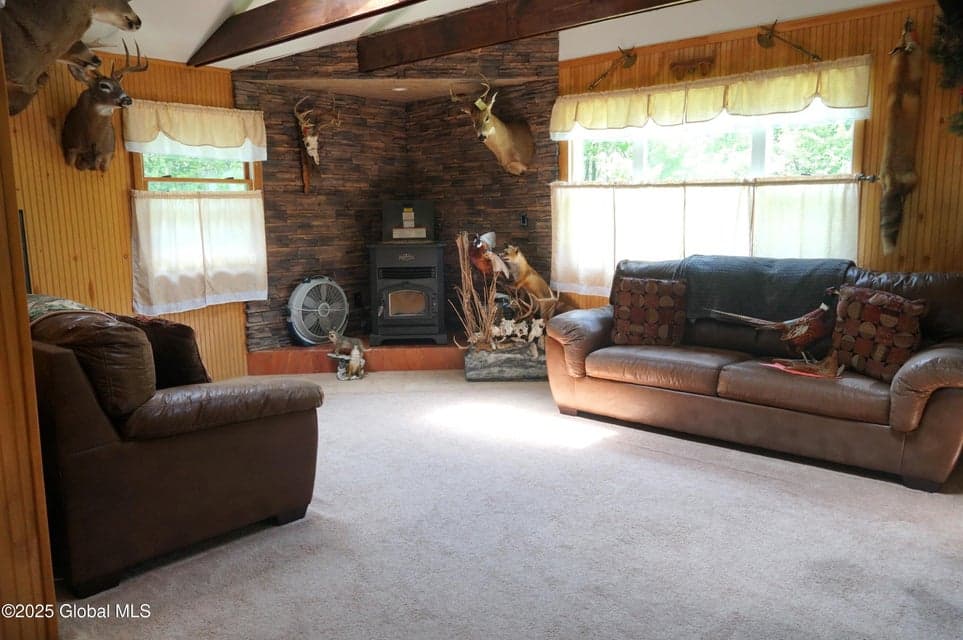127 Fern Lane, photo 3