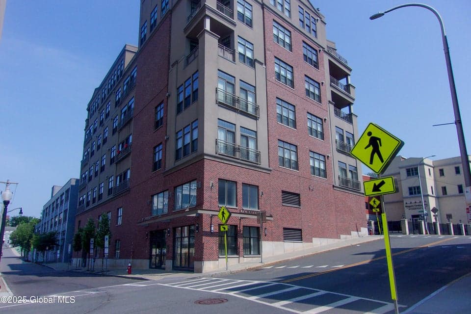17 Chapel Street, photo 1