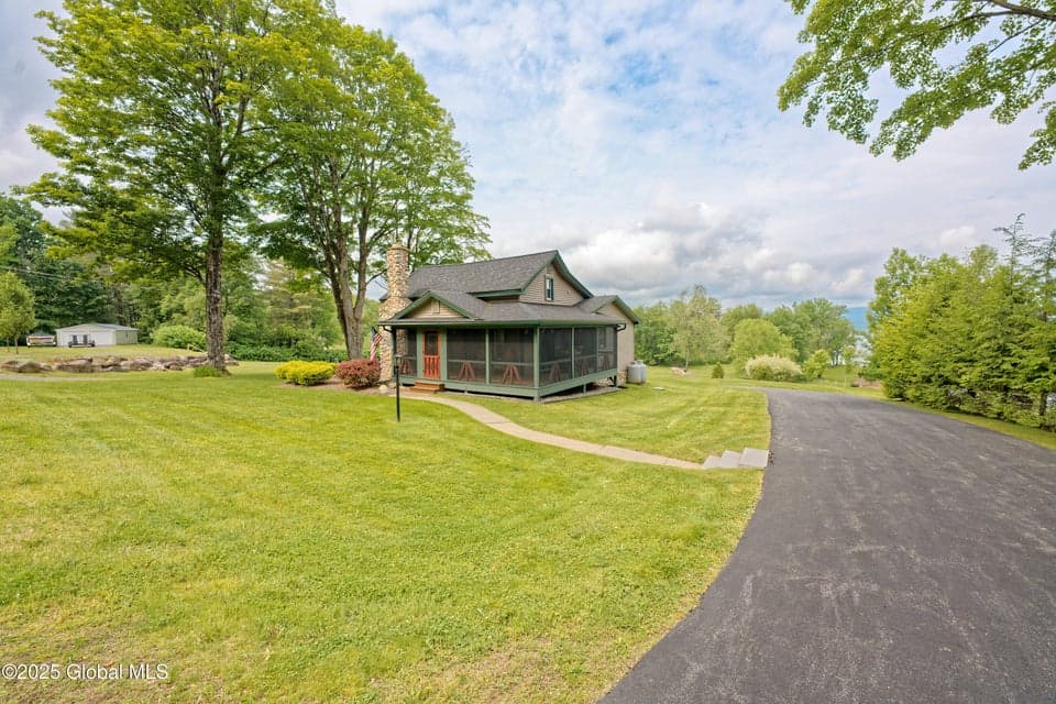 407 Lakeview Road, Broadalbin, NY, photo 2