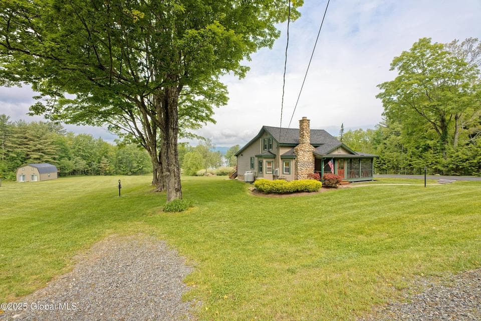 407 Lakeview Road, Broadalbin, NY, photo 3