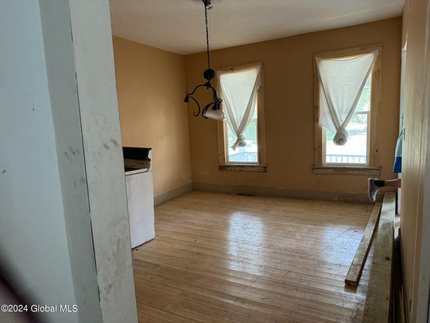 112 Mason Street, Johnstown, NY, photo 3