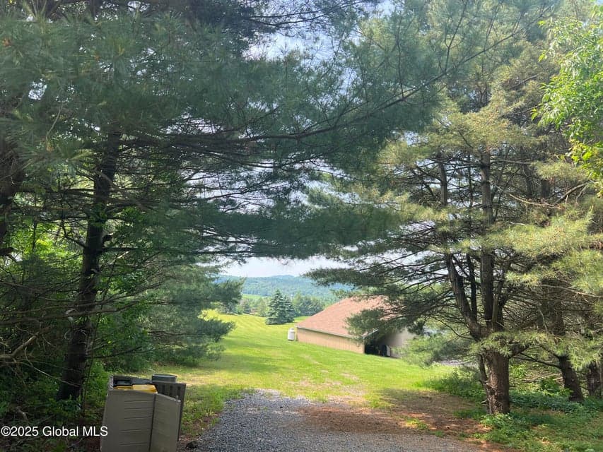 121 Quivey Hill Road, Granville, NY, photo 4