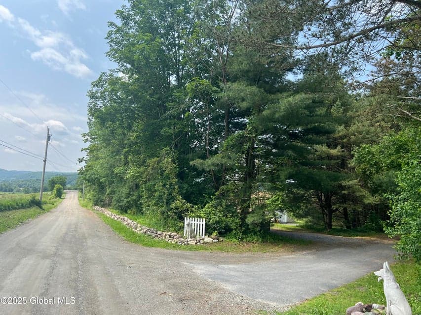 121 Quivey Hill Road, Granville, NY, photo 2
