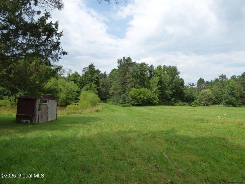 76 Ashdown Road, photo 1