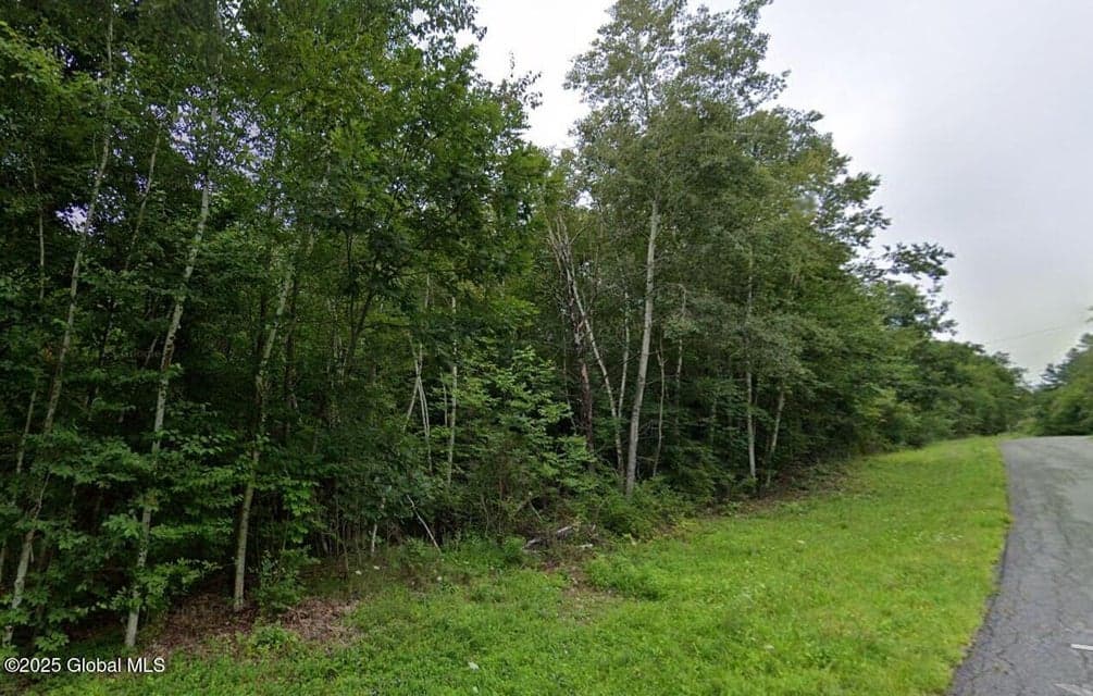 L21 County Route 23 Off, Granville, NY, photo 2