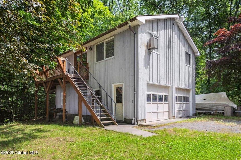 233 Cleverdale Road, Queensbury, NY, photo 5