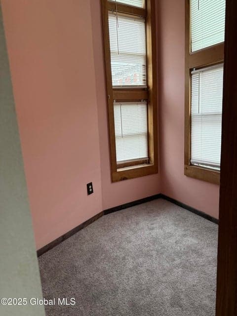 25 S Main Street, Gloversville, NY, photo 5