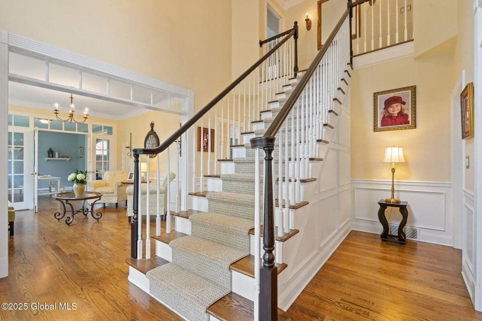 4 Graystone Road, Loudonville, NY, photo 3