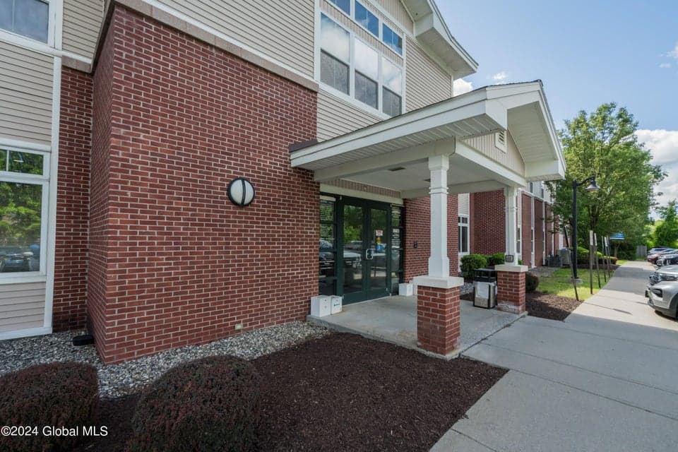 2388 US-9, Malta, NY, photo 4