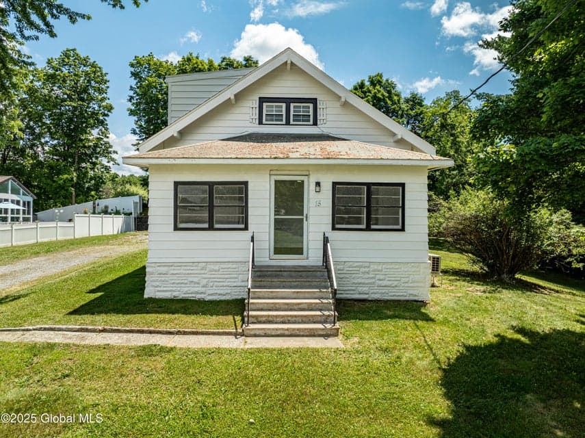 18 Orchard Terrace, photo 1