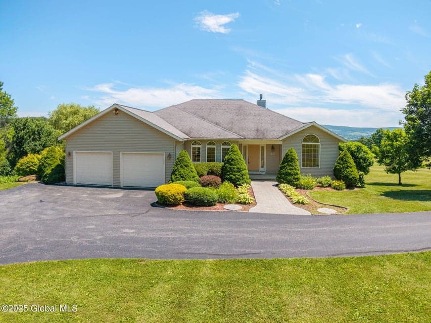 145 Edgewood Drive, Cobleskill, NY, photo 1