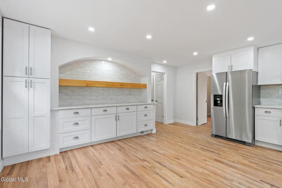 479 Albany Shaker Road, photo 5