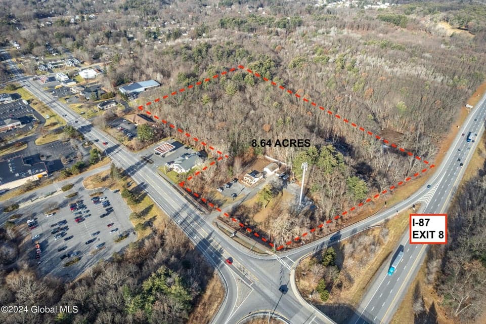1525 Crescent Road, Clifton Park, NY 12065