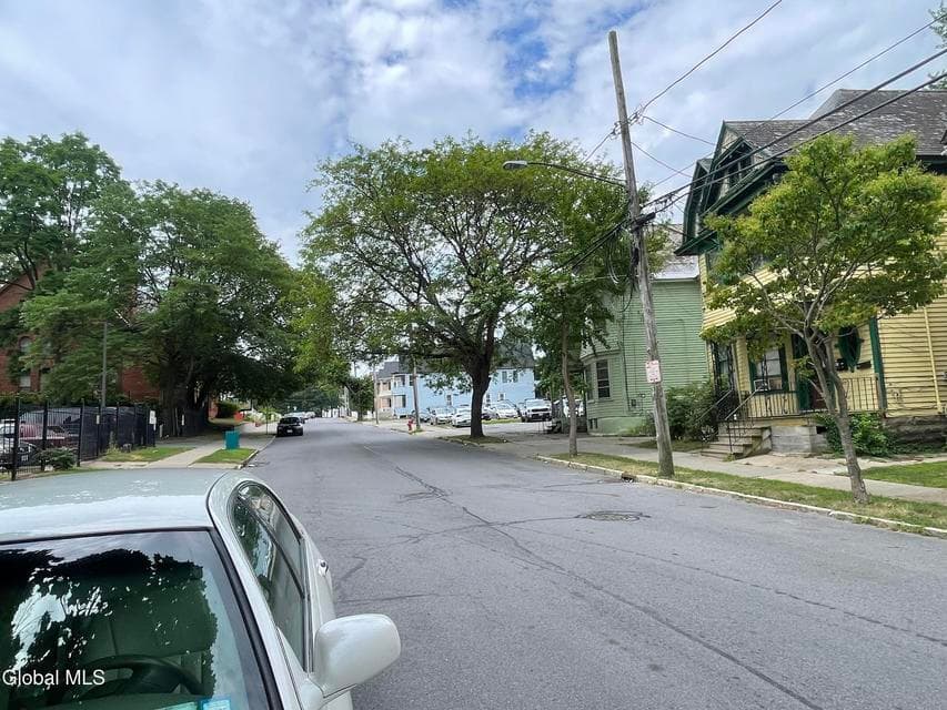 312 Georgetta Dix Plaza, Schenectady, NY, photo 4