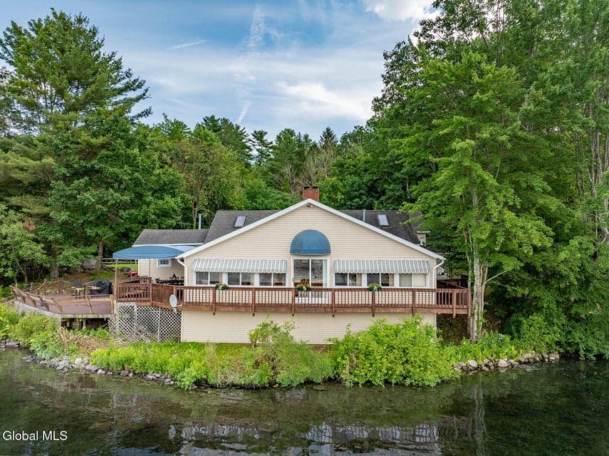 35 Loon Island Way, Argyle, NY, photo 2