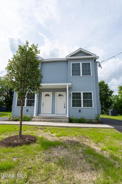 420 Summit Avenue, photo 2