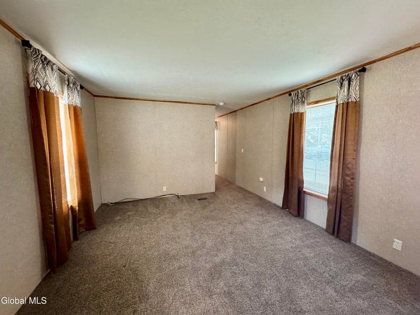 201 Ash Street, Corinth, NY, photo 3