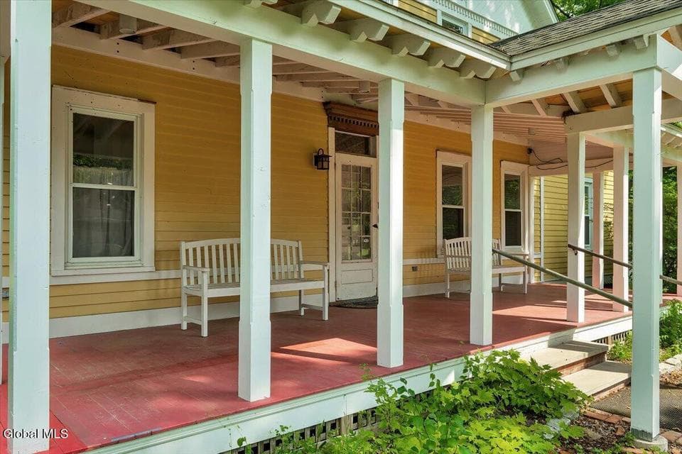 18 Gaffney Lane, photo 5