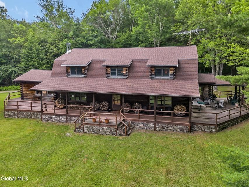 493-495 ODell Lake Road, photo 1