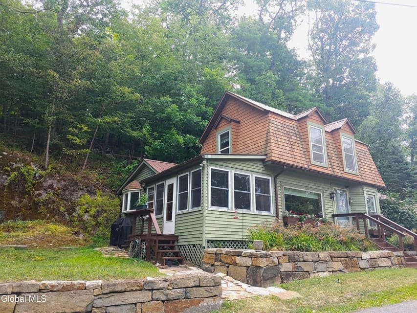 693 Gull Bay Road, Putnam Station, NY, photo 3