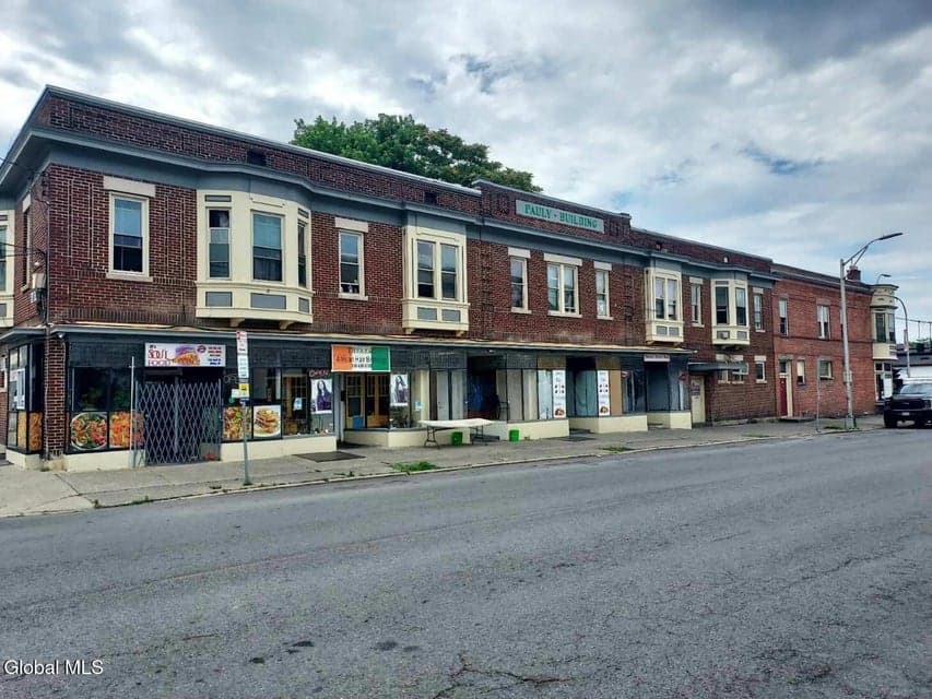 337 Central Avenue, Albany, NY, photo 2