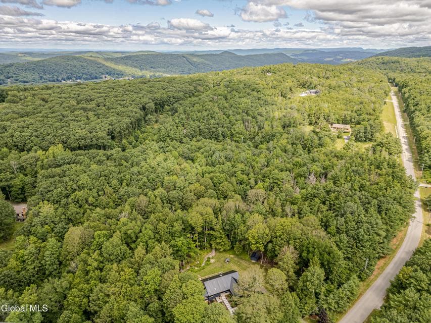 75 Shaker Ridge Drive, Canaan, NY, photo 4