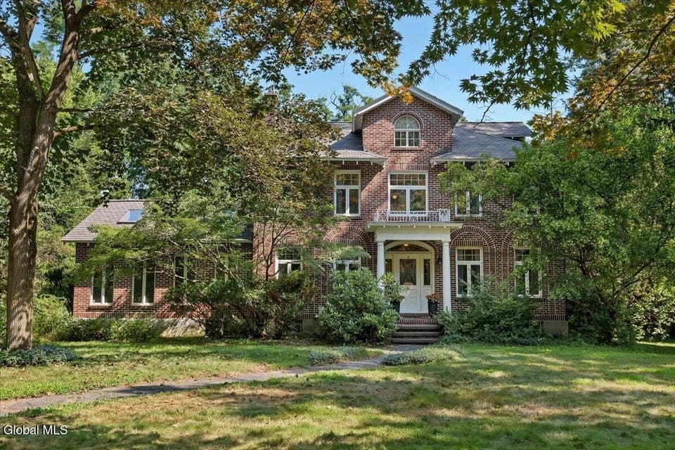 19 Sunnyside Road, photo 1