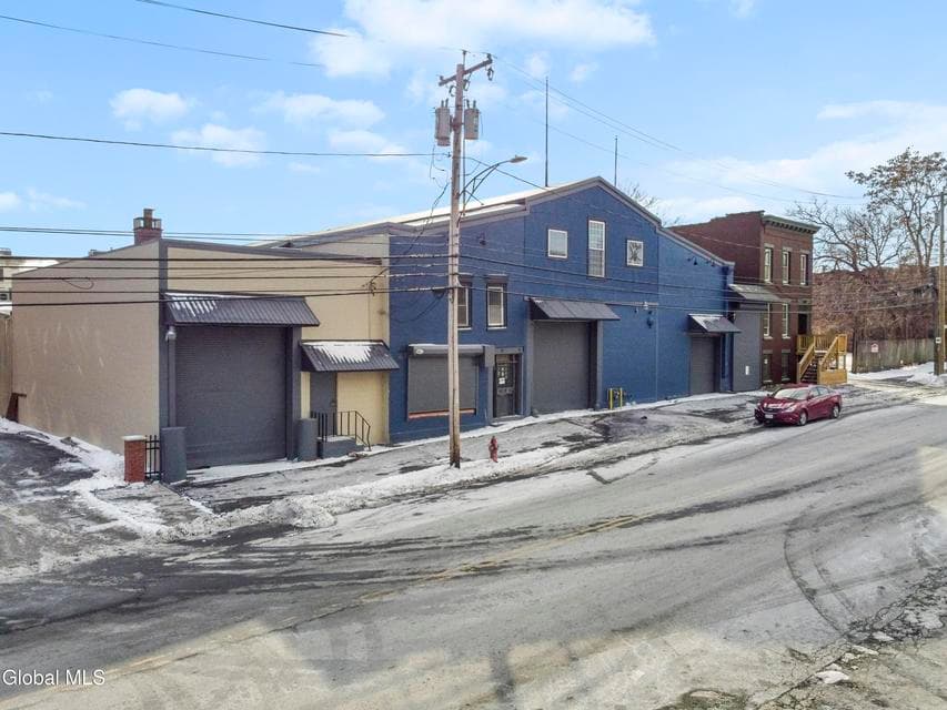 405 N Pearl Street, Albany, NY, photo 2