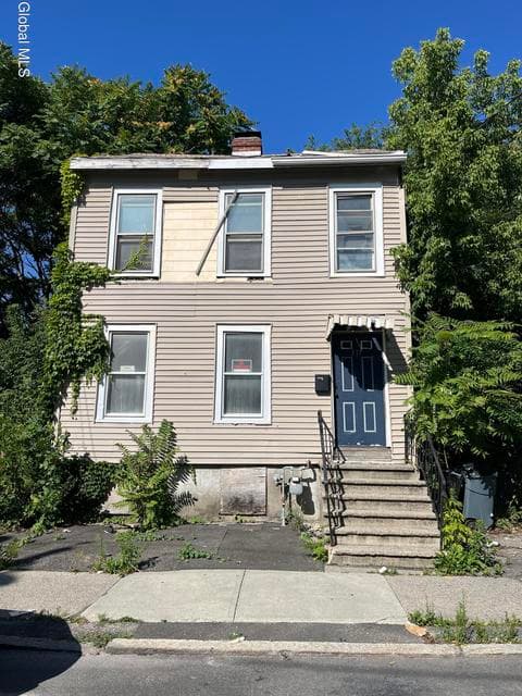 317 Sherman Street, photo 1