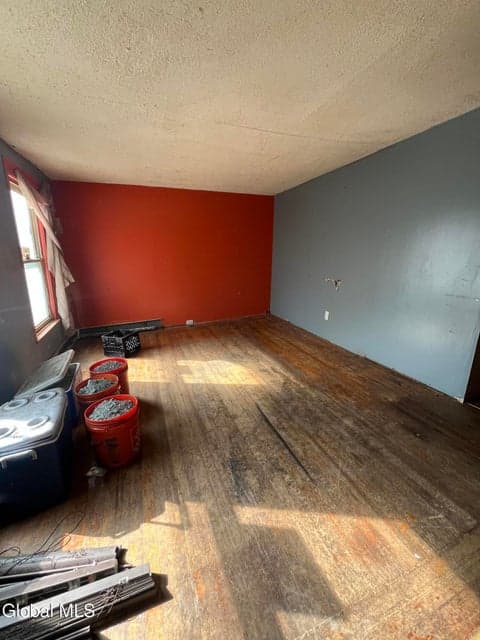 317 Sherman Street, photo 4
