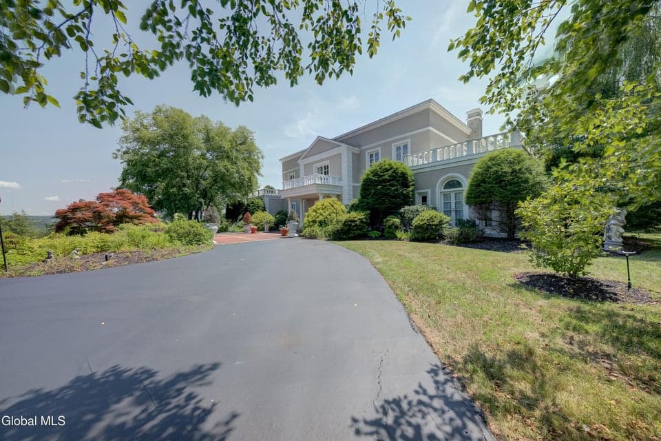 8 Sage Estates, Menands, NY, photo 4