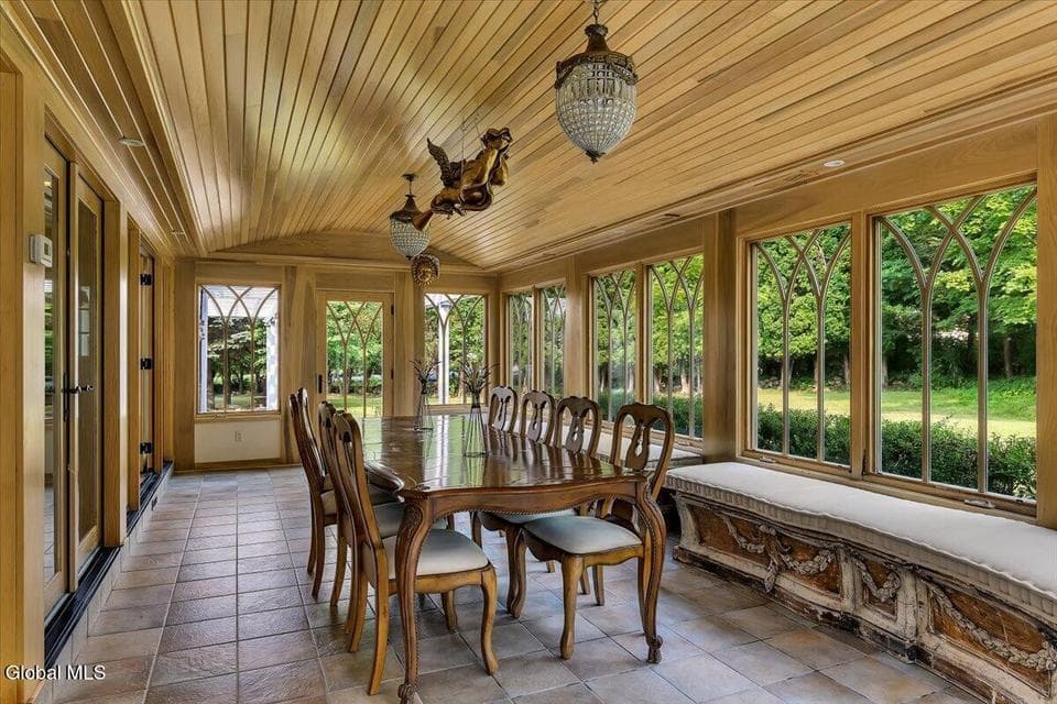 12 Hickory Hollow Road, photo 3