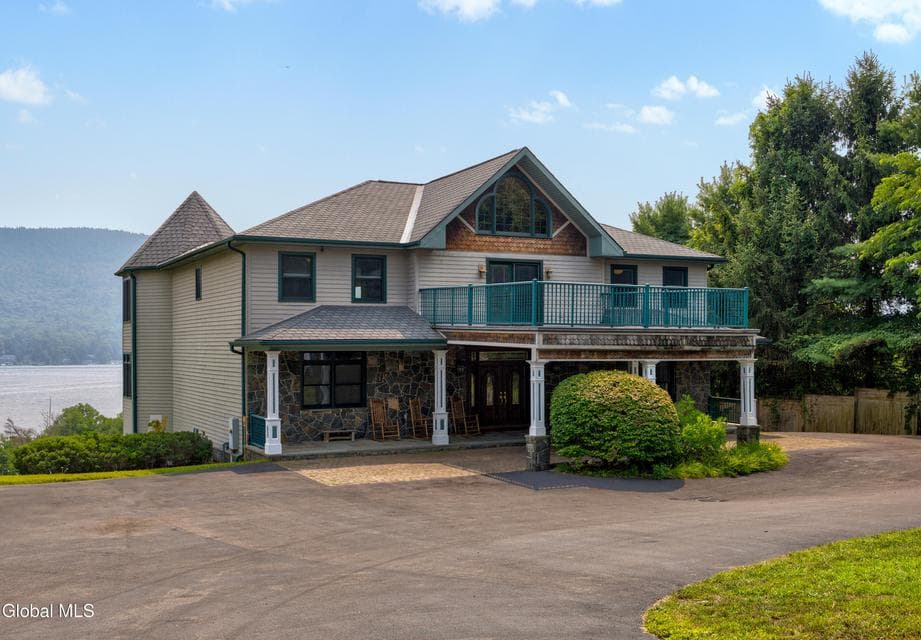 2988 Lakeshore Drive, Lake George, NY 12845