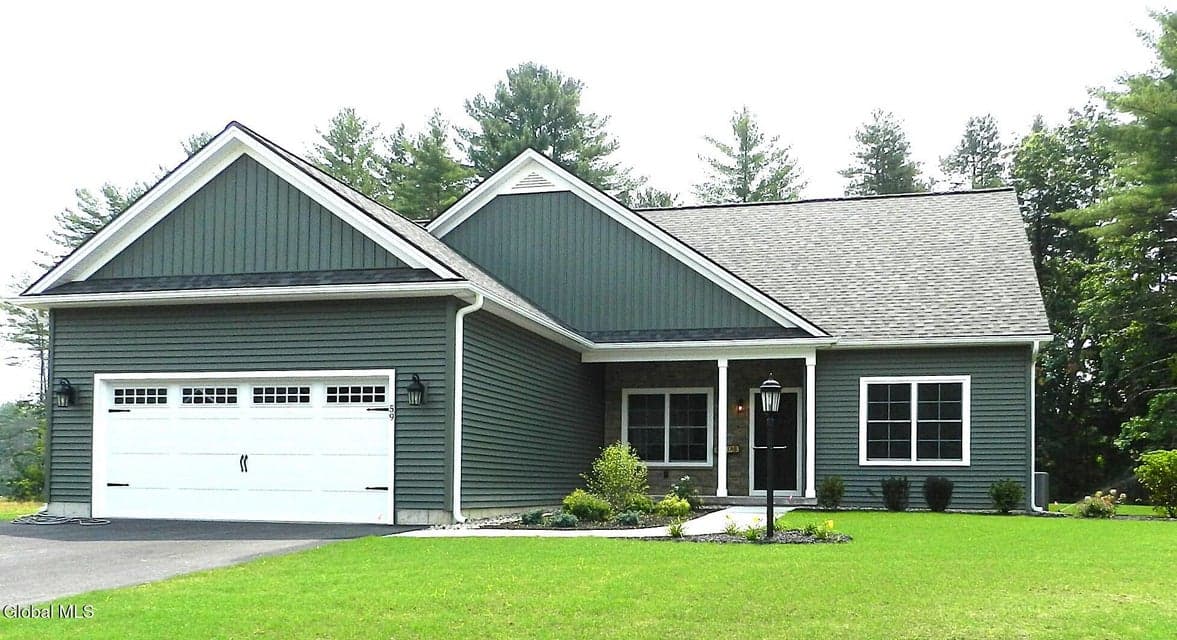 59 Dean Thomas Way, Queensbury, NY, photo 1