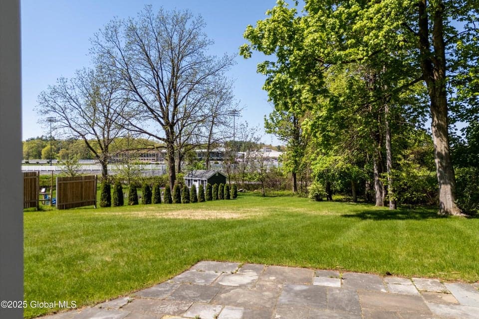 33 Nelson Avenue, photo 5