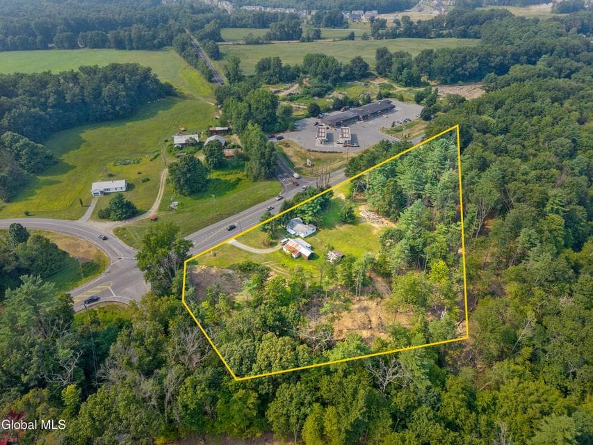 4205 Route 50, photo 1