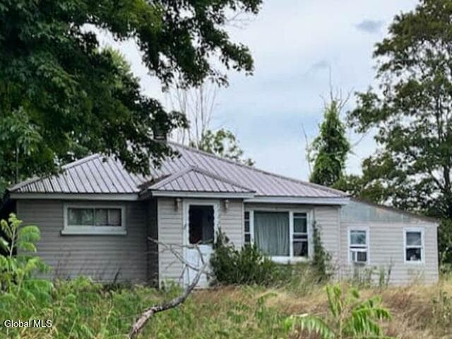 7429 Cemetery Road
