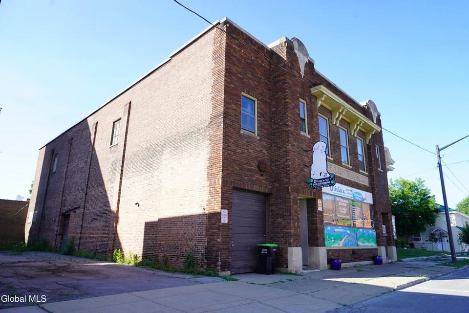 109-111 Green Street, photo 2